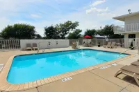 Motel 6 Corpus Christi, TX - Northwest - Strand