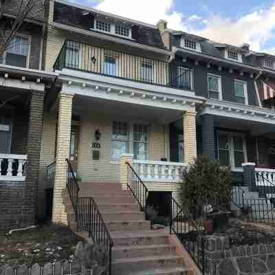Charming H St Oasis close to Capitol and museums Hotel Exterior