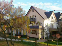 Das Gästehaus in Valwig - parking