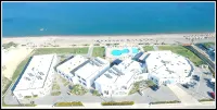Royal Bay - สระว่ายน้ำแบบอินฟินิตี้