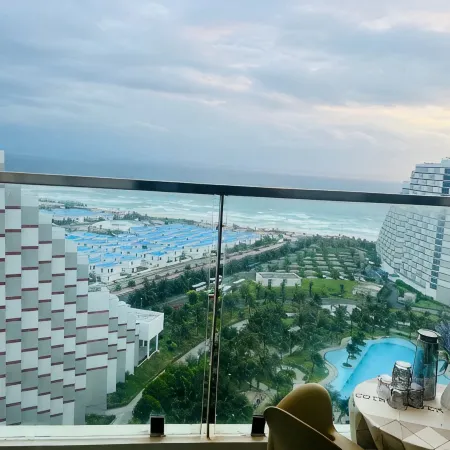 The Arena Cam Ranh - Sea Tower Condotel