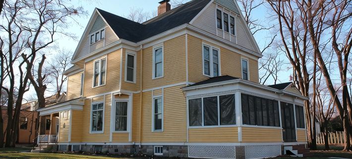 Historic Home With Modern Amenities - Great for Families with room for up to 18! Hotels in Clear Lake