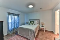 The Banyon House - 3-Star