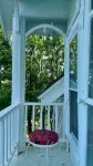 In-town 5 Bedroom Victorian With Heated Pool - 4-Star