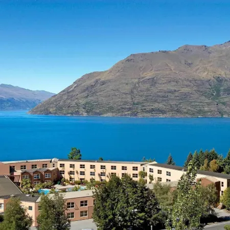 Mercure Queenstown Resort