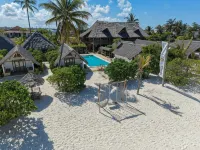 Juana Ocean Villas - Pool