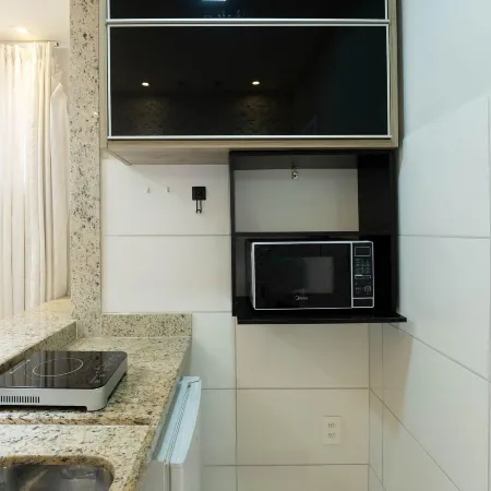 Apt in Downtown 150m from the Sea Tib0404