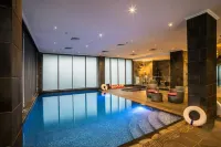 Normas Hotel - Pools