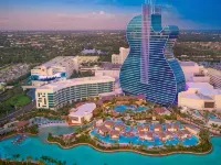 Villa Venezia Hotels near Las Olas
