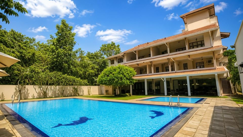 Lavendish Okrin Hotel