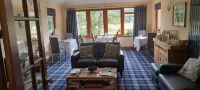 Riverside House - Homestays