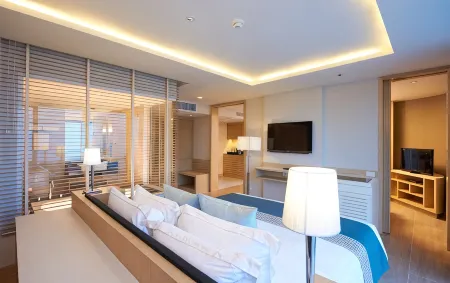 Pattaya Sea View Hotel