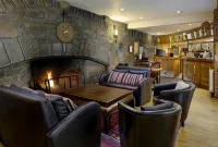 Dornoch Castle Hotel - parking