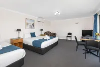 Arkana Motor Inn & Terrace Apartments - Breakfast