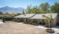 Eastern Sierra Motor Lodge - 2-Star