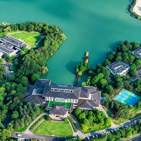 Lakeside Hotel Hefei