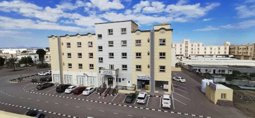 Sama Sohar Hotel Apartments - سما صحار للشقق الفندقية - ห้องครัว