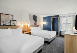 Spark by Hilton Stevensville