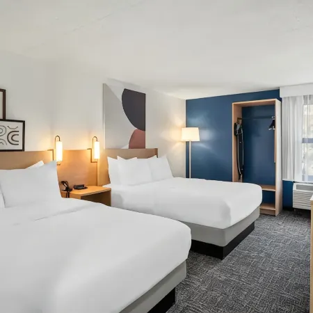Spark by Hilton Stevensville