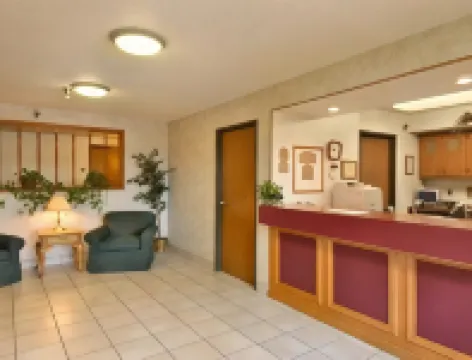 슈퍼 8 바이 윈덤 노턴 VA