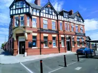 Tadross Hotel Hotels in Barry