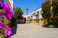 Marina Motel