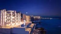 Sharp & Flat Hotel