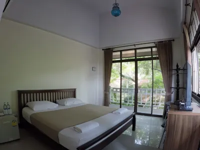 The Old Palace Resort Klong Sa Bua Hotels near Ayutthaya Royal Palace