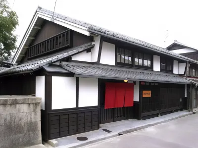 Honmachi Juku Hotels near Hikoneshi Public Library