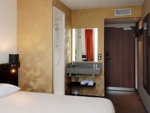 Ibis Budget Annecy Sud-Poisy