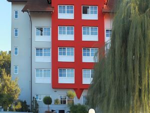 Kirchers Park-Hotel Kaiserstuhl Garni