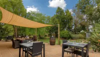 B&B Sauvignon Country Lodge - breakfast