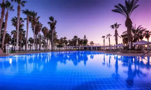 Louis Phaethon Beach