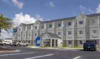 Microtel Inn & Suites by Wyndham Camp Lejeune/Jacksonville