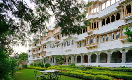 The Haveli Resort - Housity