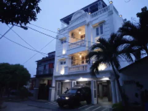 Lewi House Các khách sạn ở Medan