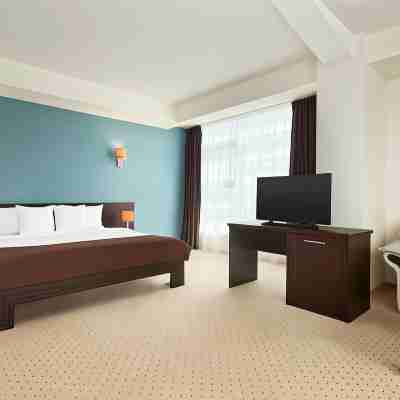 Ramada by Wyndham Constanta Rooms