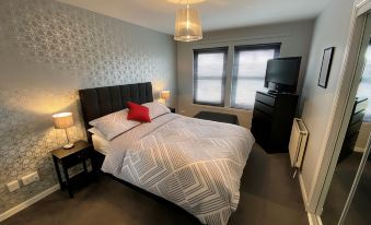 New Super 2 Bedroom Flat in Falkirk