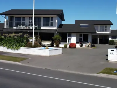 Belle Bonne Motel Hotels in Rolleston