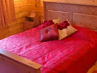 Monaco Hotels in Падасйоки