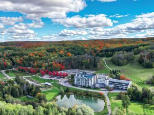 Hockley Valley Resort