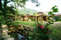 Pocheon I Love Pension Hotels near Pocheon Hantan River Sky Bridge