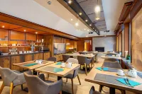 Hotel Bayerischer Hof - breakfast