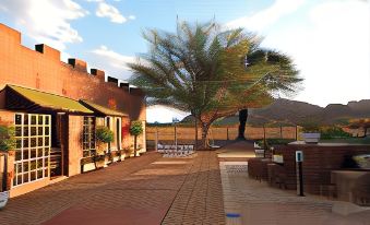 Savanna Guest Farm