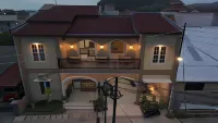 Pomah Guesthouse Các khách sạn ở Gunung Pati