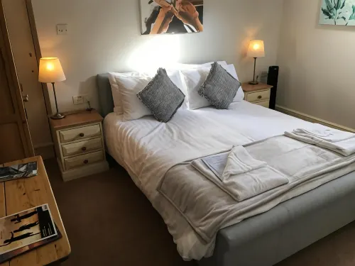 The Coach House Inn - Pet friendly