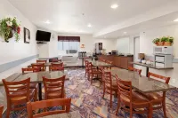 Super 8 by Wyndham Swift Current