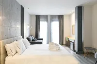 Superior One Boutique Hotel - Bãi đậu xe