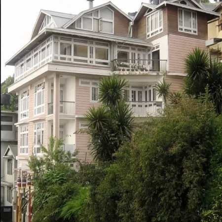 Hotel Shangri-La Regency Darjeeling