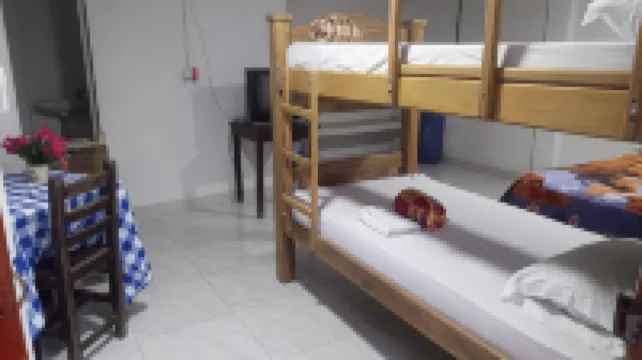 在海邊的波拉里斯科韋納斯小屋